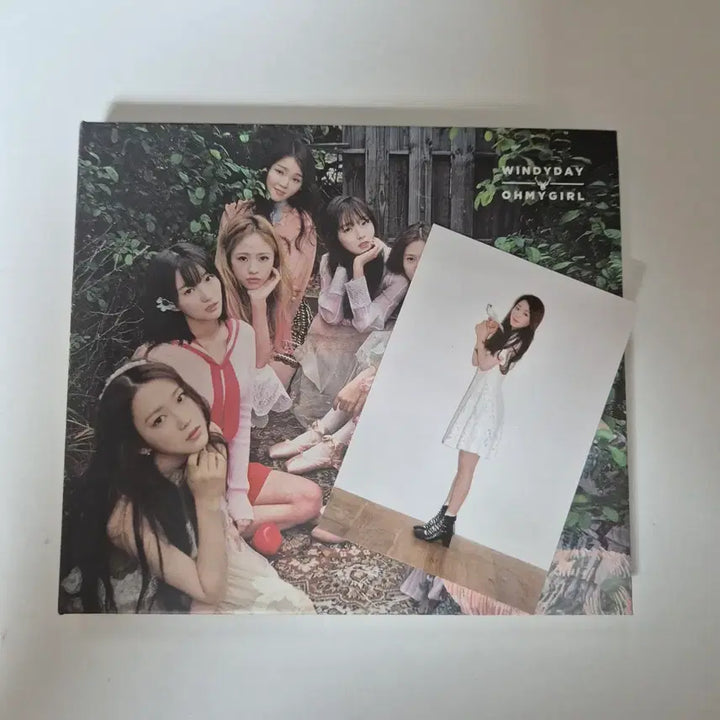 [BUNJANG] OH MY GIRL Windy Day Album / 오마이걸 윈디 데이(WINDY DAY) 앨범
