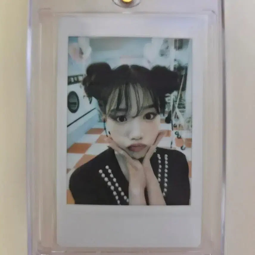 [BUNJANG] Jo Yuri Album Shibuya POB Polaroid Photocard / 조유리 앨범 폴라로이드 시부야 특전 포카 판매합니다