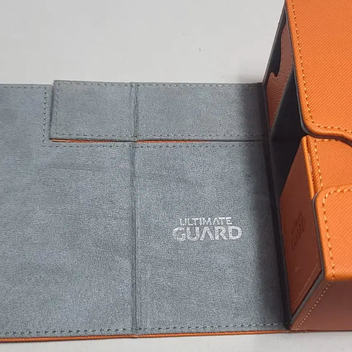 [BUNJANG] Leather Deck Case / 유희왕 가죽 덱케이스 (5번 사진 하자 참고) / 택배 거래