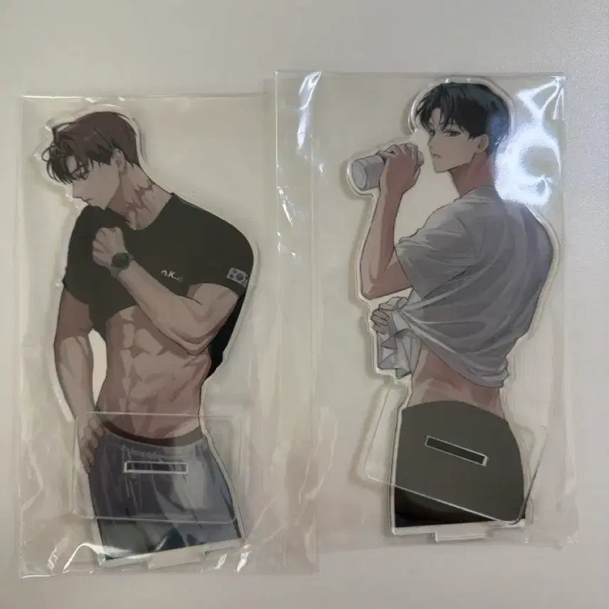 [BUNJANG] Mumoong K-Pop Training Room Acrylic Standee Set (Choi Yowon, Kim Soreum) Sealed / 무뭉님 체력 단련실 아크릴 미개봉 (최요원, 김솔음)