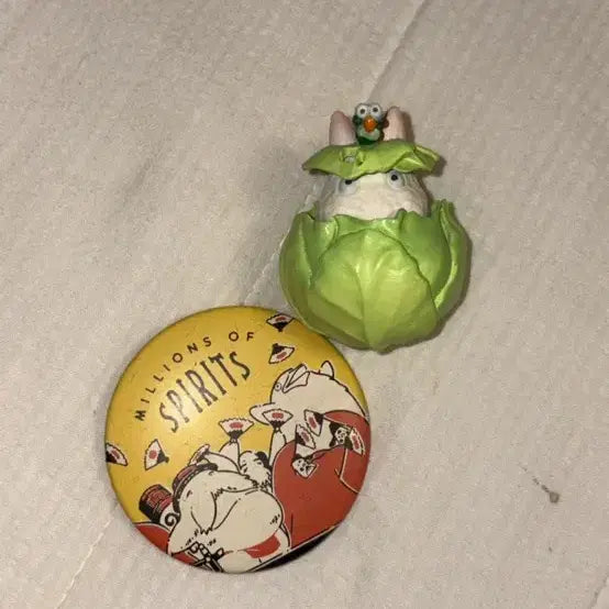 [BUNJANG] Studio Ghibli Miniature &amp; Pin Button Set / 지브리 굿즈