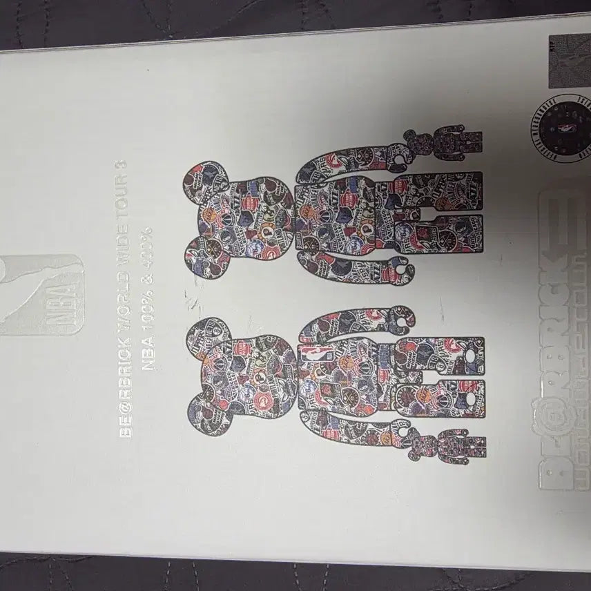[BUNJANG] Bearbrick NBA World Tour 3 100% 400% Set / 베어브릭 NBA 월드 와이드 투어 3 100% 400% 미개봉입니다.