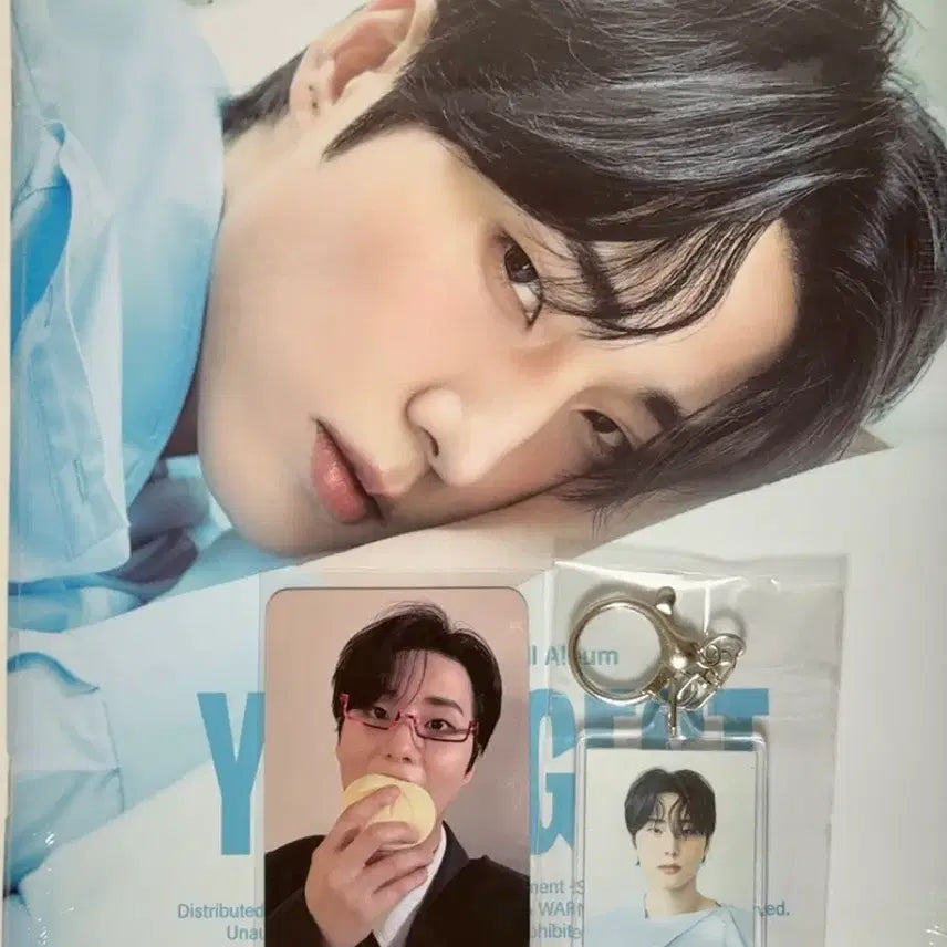 [BUNJANG] DAY6 Young K Musinsa Glasses And Mandu Lucky Draw Photocard / 데이식스 영케이 무신사 안경만두 영기스트 미공포 앨범