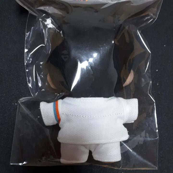 [BUNJANG] Kalsgwa Kkot Bbosiraegi Doll Jinx DTR Sealed / 칼과꽃 뽀시래기 인형 미개봉 징크스 디티알