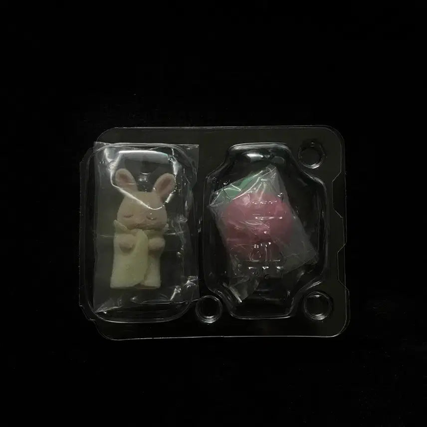 [BUNJANG] Sylvanian Families Baby Flower Garden Blind Pack Secret Milk Rabbit / 실바니안 아기 꽃밭 블라인드팩 시크릿 밀크토끼
