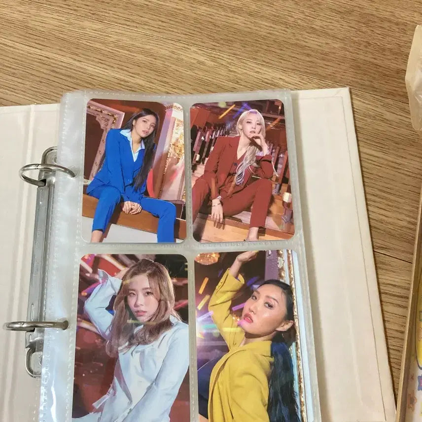 [BUNJANG] Mamamoo Collection Book Bundle Set / 마마무 콜렉션북 + 용똔감성