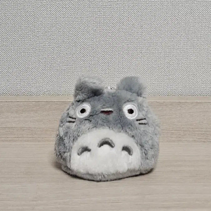 [BUNJANG] My Neighbor Totoro Fluffy Grey Keyring Doll / 토토로 털복숭이 회색 키링인형