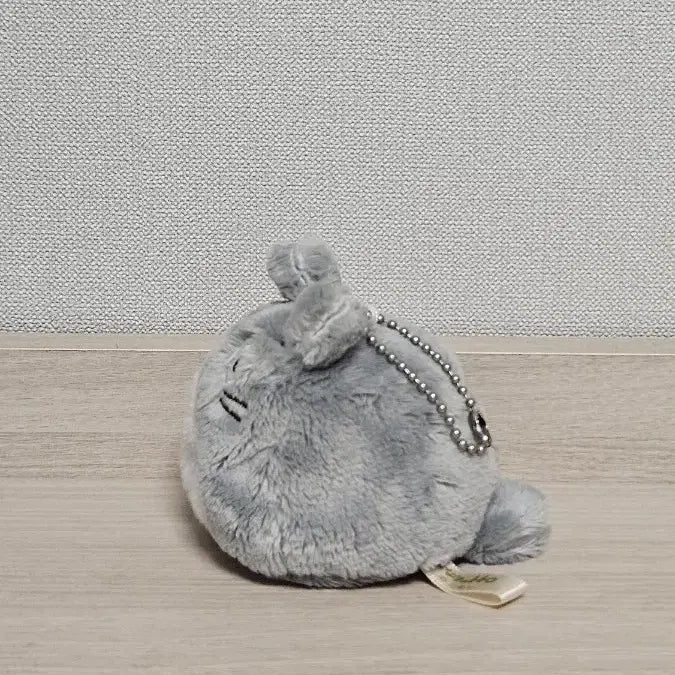 [BUNJANG] My Neighbor Totoro Fluffy Grey Keyring Doll / 토토로 털복숭이 회색 키링인형