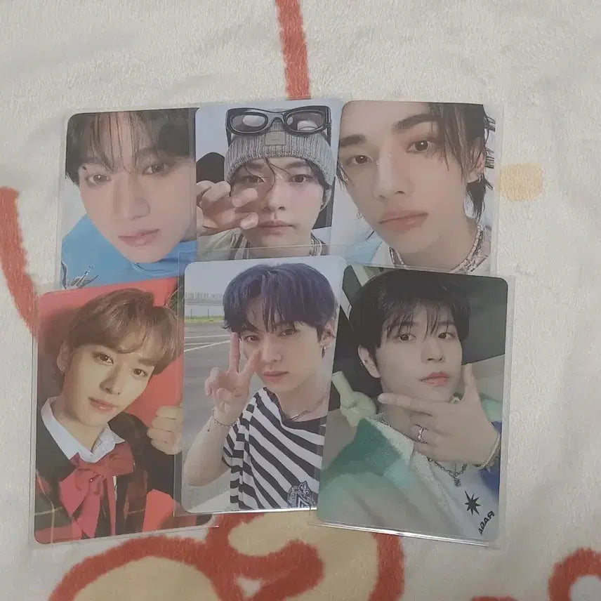 [BUNJANG] Stray Kids Lee Know, Changbin, Hyunjin, Seungmin Photocard Bundle Set / 스트레이키즈 스키즈 포카 일괄 양도(리노, 창빈, 현진, 승민)