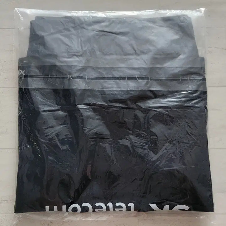 [BUNJANG] T1 Faker 2022 Worlds XL Jersey Set / 페이커 2022 월즈 XL 유니폼 세트 미개봉