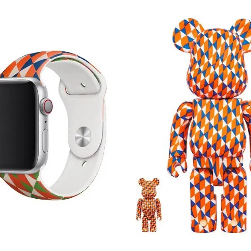 [BUNJANG] Bearbrick Barry McGee 100% &amp; 400% + Apple Watch Sport Band 44mm / 베어브릭 Barry McGee 100%400 %Apple Watch Sport Band 44mm