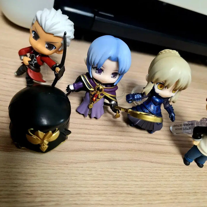 [BUNJANG] Fate/stay night Nendoroid Petite &amp; Nendoroid Surprise Bundle Set / 급처)페이트 스테이 나이트 푸치 넨도,넨도 서프라이즈 일괄