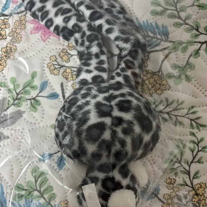 [BUNJANG] Classic Leopard Print Lop-eared Rabbit Kitty Doll (Rare) / 고전 호피 롭이어 토끼 키티 (레어)