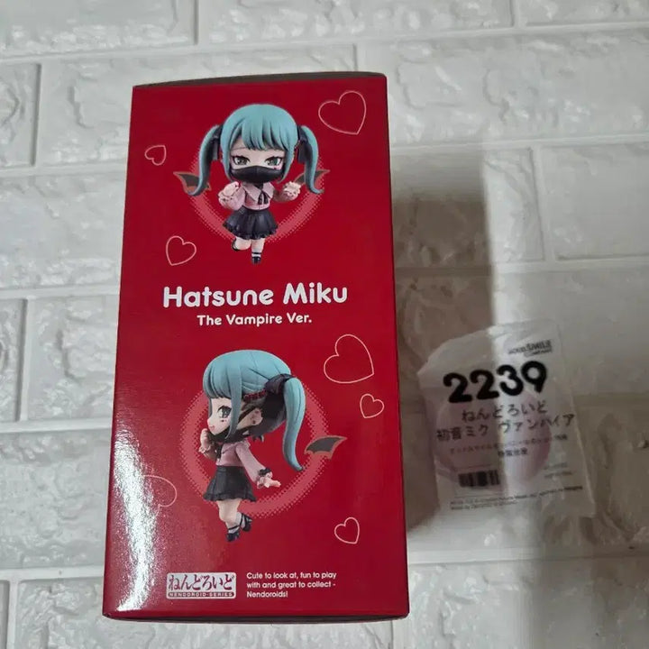 [BUNJANG] Good Smile Company Hatsune Miku Vampire Version Nendoroid (Sealed, Includes Bonus) / (미개봉O 특전 O) 뱀파이어 미쿠 팝니다.