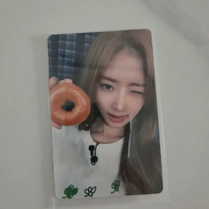 [BUNJANG] IVE Rei Re-vive QQMusic Donut Photocard / 아이브 레이 리바이브 큐큐뮤직 도넛 포토카드