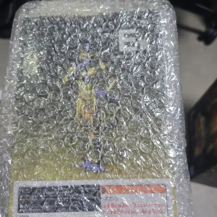 [BUNJANG] Dragon Ball Ichiban Kuji E Prize Golden Frieza / 드래곤볼 제일복권 E상 골든 프리저
