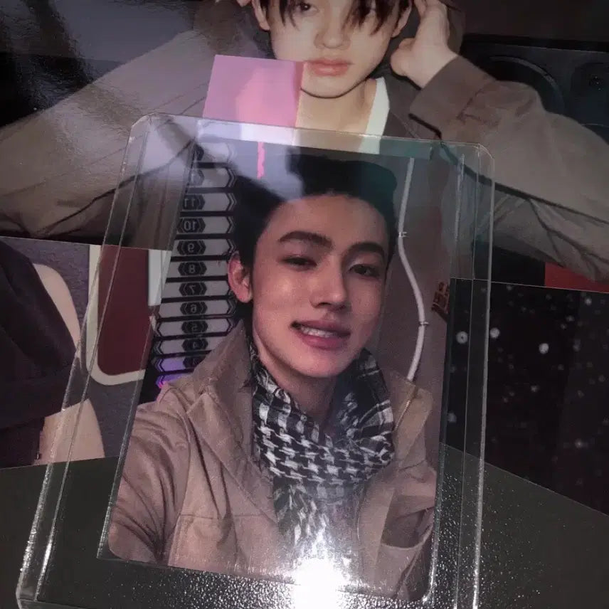 [BUNJANG] KORTIS Sung Hyun Photocard, Album Postcards (Set of 3) / 코르티스 성현 포카+앨범 엽서 3종