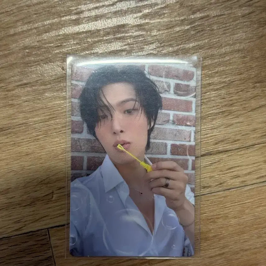 [BUNJANG] ATEEZ Mingi Lemon Drop Golden Hour Part 3 Lucky Draw Photocard / 에이티즈 민기 레몬드랍 비눗방울 특전 양도