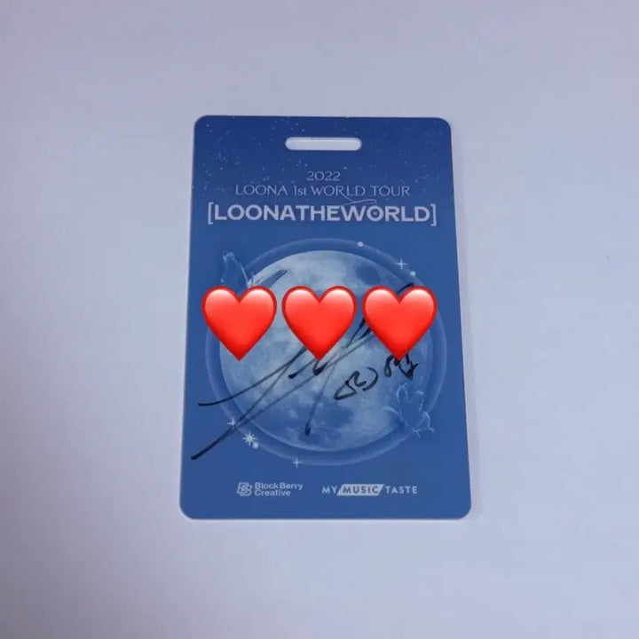 [BUNJANG] LOONA Kim Lip Signed Photocard LOONATHEWORLD Tour / 이달의소녀 김립 싸인 카드 아르테미스