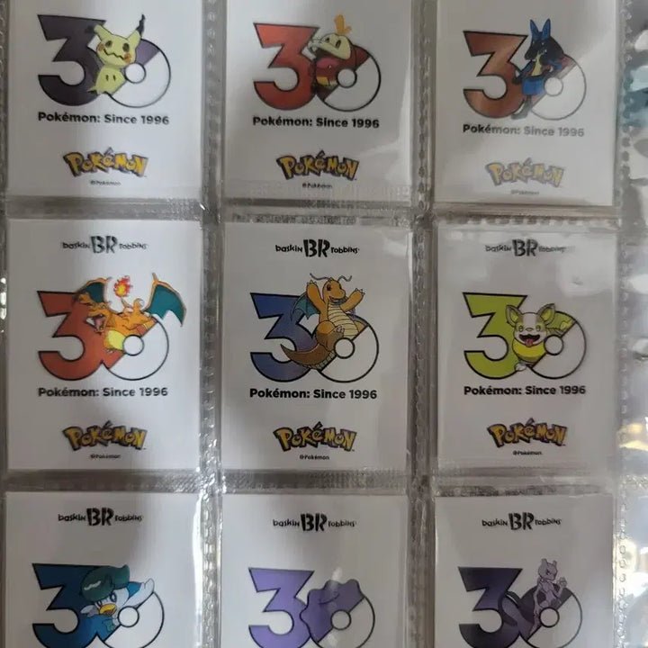 [BUNJANG] Baskin Robbins Pokémon 30th Anniversary Sticker Collection Set / 배스킨라빈스 포켓몬 카드 30주년 띠부띠부씰 전종