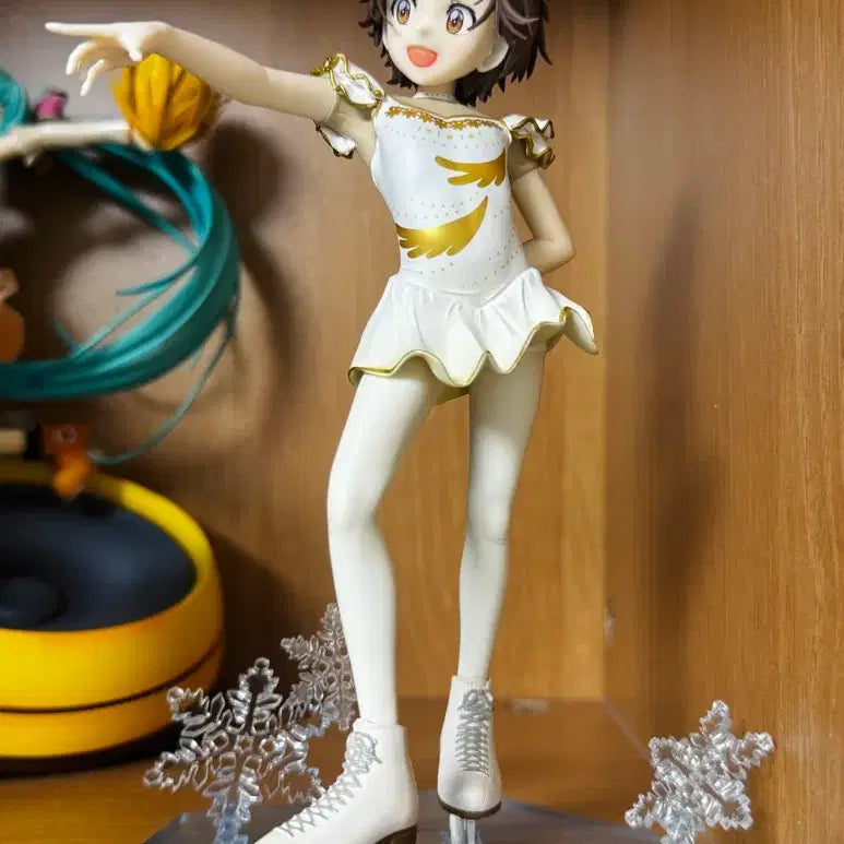 [BUNJANG] Sega Medalist Yuuki Yuuna Luminasta Yui Itsuka Figure / 세가 메달리스트 이노리 유이츠카 루미나스타 피규어