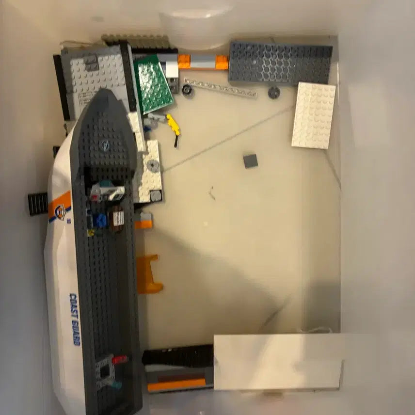 [BUNJANG] LEGO Coast Guard Boat and Assorted Blocks Set / 집에 있는 레고 팔아요