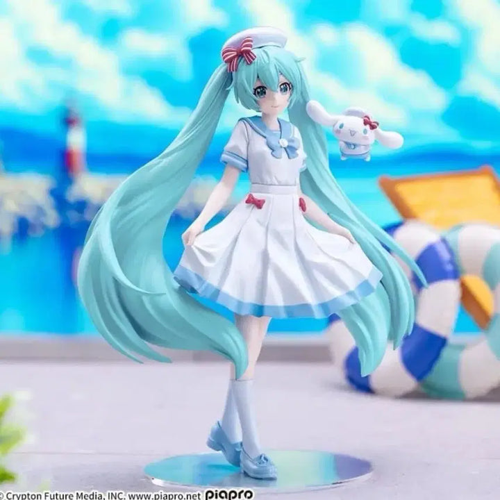 [BUNJANG] Hatsune Miku Cinnamoroll Summer Version Figure (Sealed) / 미개봉) 하츠네미쿠 시나모롤 여름버전 피규어