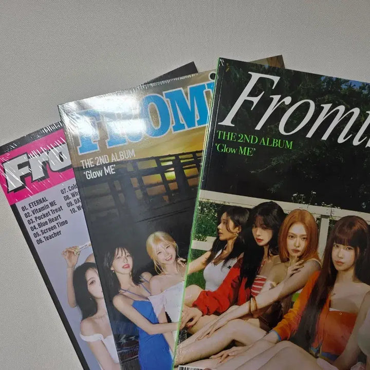 [BUNJANG] fromis_9 Glow ME Photobook Set (Sealed) / [미개봉] 프로미스나인 Glow ME 포토북 세트