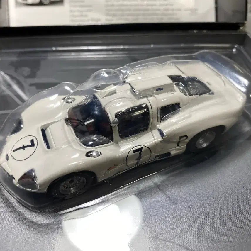 [BUNJANG] Minichamps 1/43 Chaparral 2D 