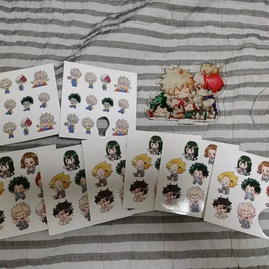 [BUNJANG] My Hero Academia Acrylic Stand &amp; Sticker Bundle / 히로아카 아크릴스탠드 스티커  비공굿 일괄