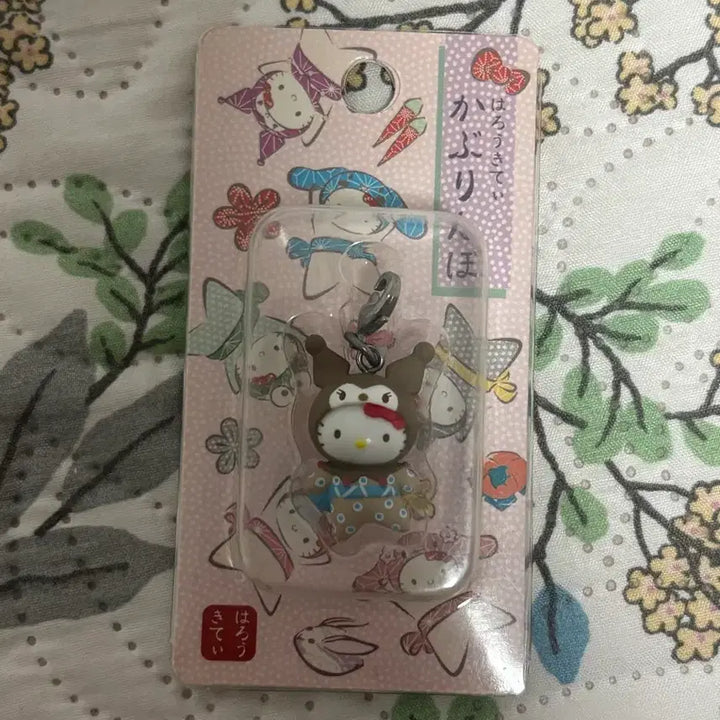 [BUNJANG] Classic Kitty Kaburinbo Kuromi Box-Type Kitty Strap / 고전 키티 카부린보 쿠로미 박스형 키티스트랩