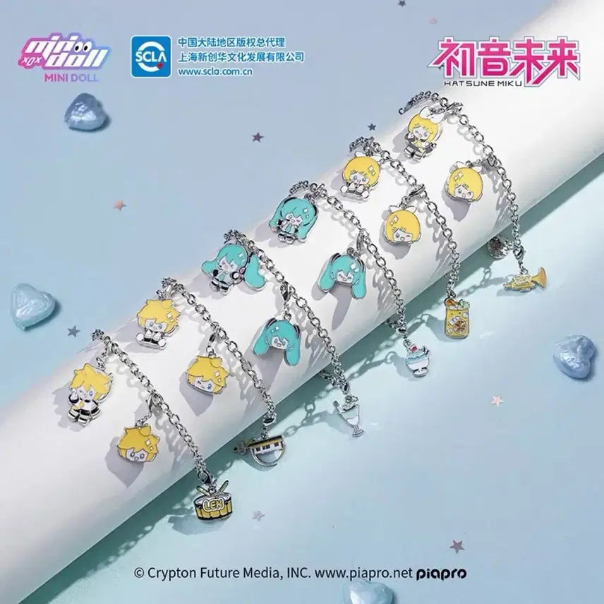 [BUNJANG] Hatsune Miku Official Mini Doll Metal Bracelet / 하츠네 미쿠 공식 미니돌 메탈 팔찌