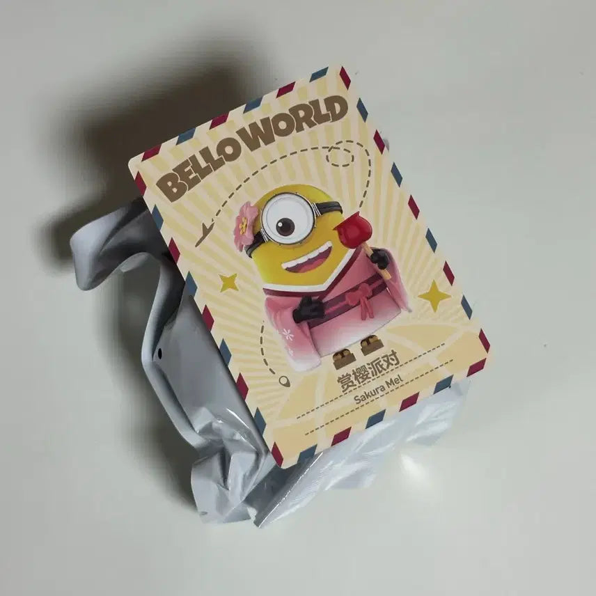 [BUNJANG] Pop Mart Minions Belleworld Sakura, Mermaid (Sealed) / 팝마트 미니언즈 벨로월드 사쿠라, 인어공주 (미개봉)