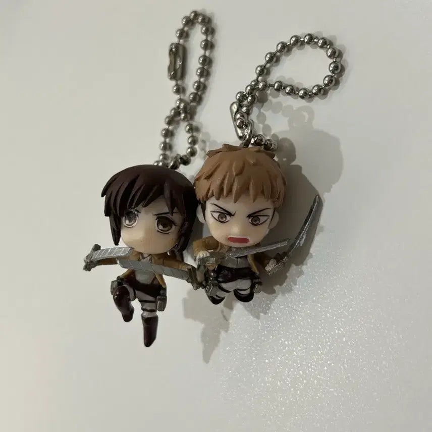 [BUNJANG] Attack on Titan Jean, Sasha Gacha Mini Keychain Bundle Set / 일괄) 진격거 진격의 거인 쟝 키르슈타인 사샤 스윙 가챠 미니 키링