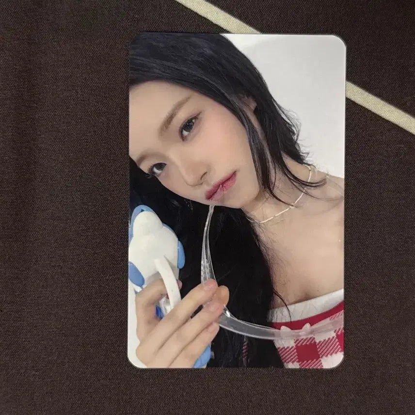 [BUNJANG] fromis_9 Baek Jiheon Glow ME Makestar POB Photocard / 프로미스나인 Glow ME 메이크스타 특전 물놀이 백지헌 포카 fromis9