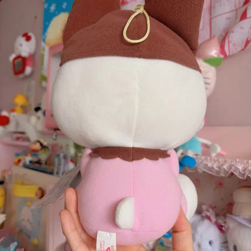 [BUNJANG] Sanrio Hello Kitty x Meiji Apollo Collaboration Plush Doll / 산리오 키티x메이지 아폴로 콜라보 인형