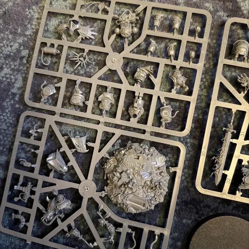 [BUNJANG] Warhammer Roboute Guilliman Figure / 워해머 로부테 길리먼 ROBOUTE GUILLIMAN 팝니다!