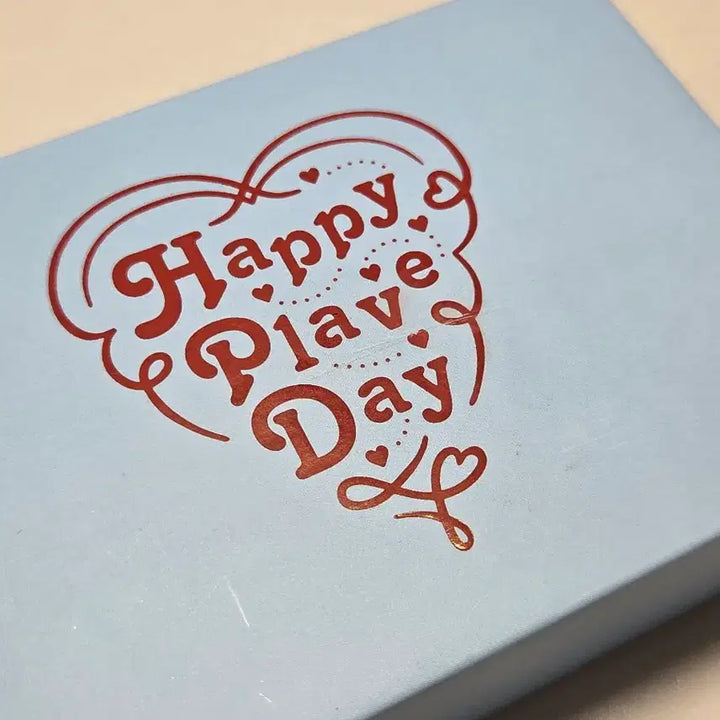 [BUNJANG] PLAVE 2nd Anniversary Happy PLAVE Day Badge Set / 플레이브 2주년 해피 플레이브 데이 뱃지 세트