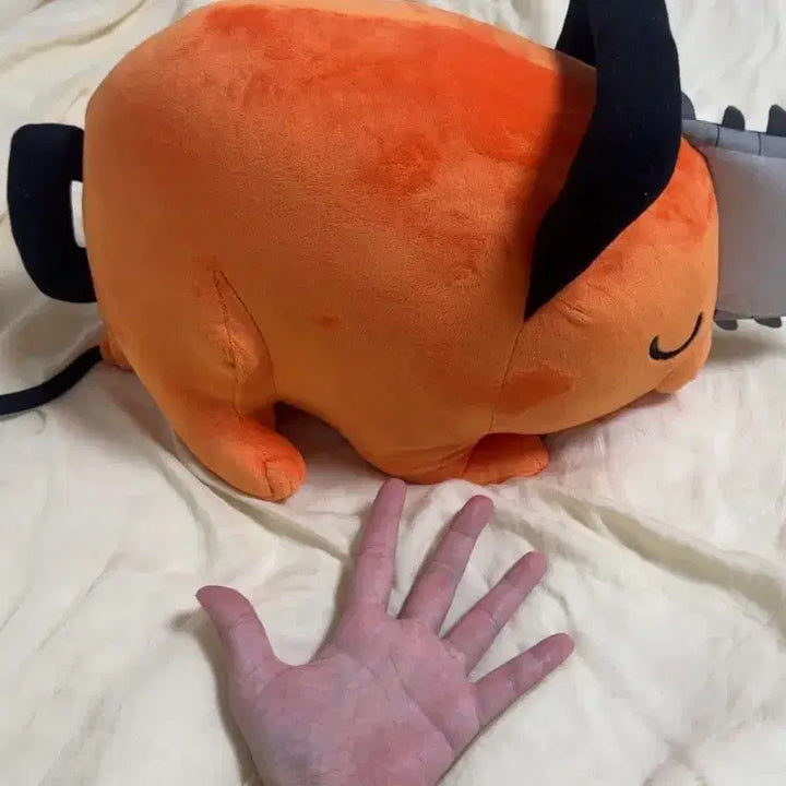 [BUNJANG] Chainsaw Man Pochita Plush / 체인소맨 포치타인형