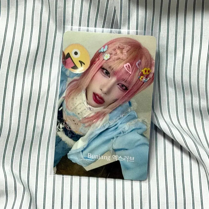 [BUNJANG] Xclusive Haru Louis Seul Photocard / 엑스러브 하루 현 루이 우무티 포카 싸인 폴라 싸폴 콘서트 폴라로이드
