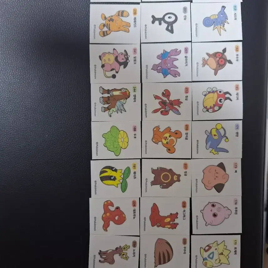 [BUNJANG] Pokemon 30th Anniversary Fire Dragon Bundle Lot / 포켓몬/띠부실/30주년 파이리포함 일괄판매합니다^^