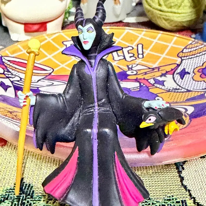 [BUNJANG] Disney Sleeping Beauty Maleficent Cup Figure / 디즈니 잠자는 숲속의 공주 말레피센트 컵 피규어