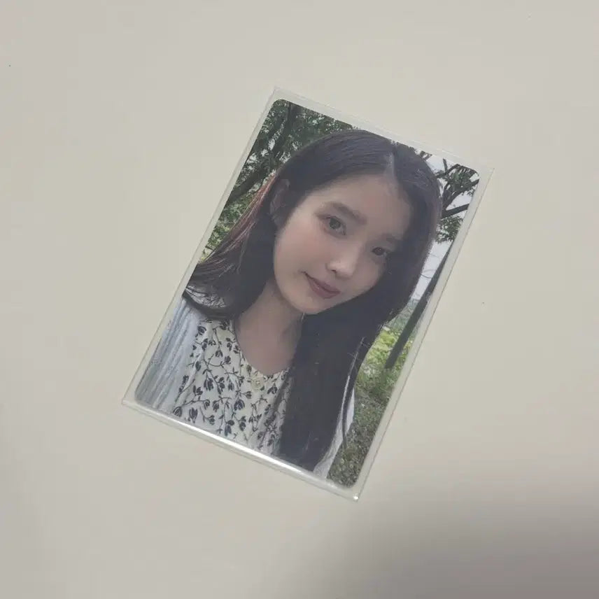 [BUNJANG] IU "Flower Bookmark" Photocard / 아이유 꽃갈피셋 포토카드