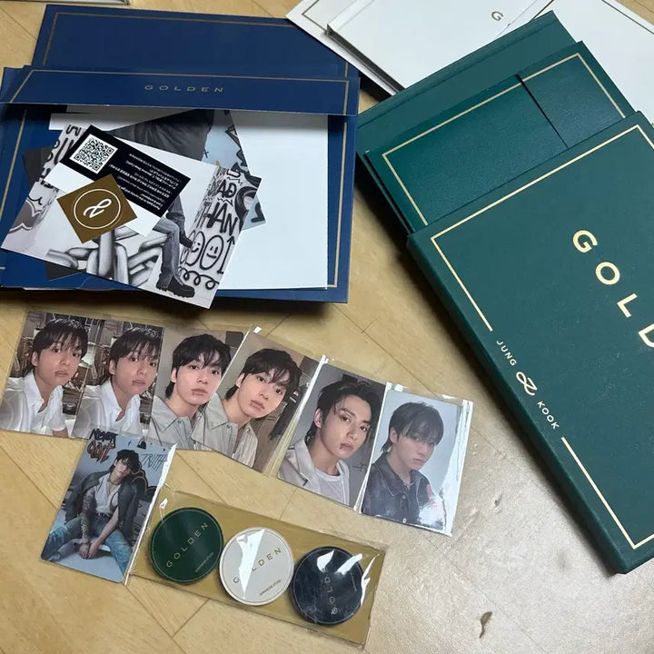 [BUNJANG] BTS Jungkook GOLDEN Album Photocard Goods Set (with POB) / 정국 GOLDEN 앨범 포토카드 굿즈 세트 특전포함 방탄소년단 BTS