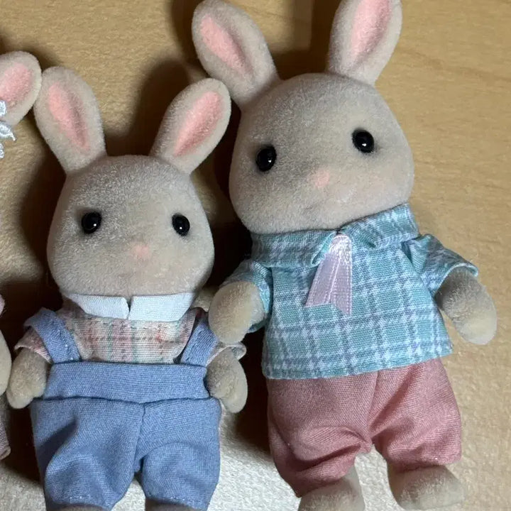 [BUNJANG] Sylvanian Families Milk Rabbit Family / 실바니안 밀크토끼 가족