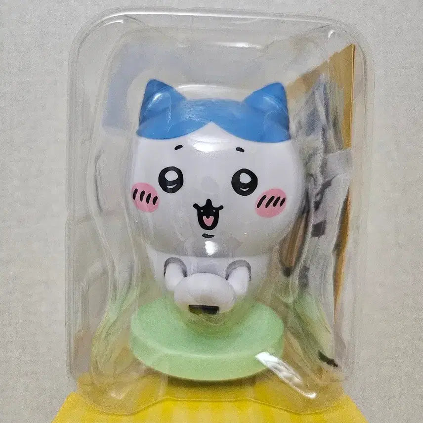 [BUNJANG] Chiikawa Lunchtime Series Hachiwara Figure / 치이카와 런치타임 시리즈 피규어(하치와레)