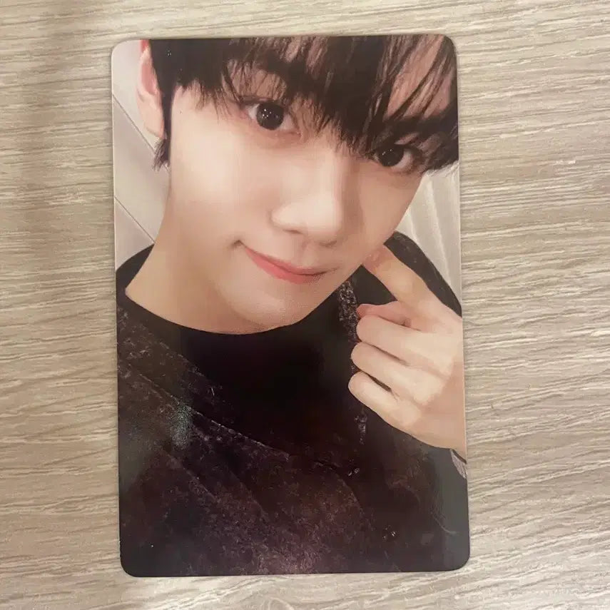 [BUNJANG] ZB1 Sung Hanbin World Tour Here &amp; Now Bangkok Photocard / 제로베이스원 앤더블 김규빈 월드투어 here&amp;now 방콕 포카