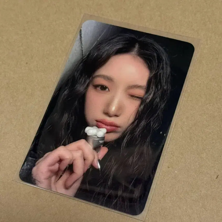 [BUNJANG]  (G)I-DLE Minnie We Love We Made Studio Photocard Gimme Dat Love / 아이들 we made 슈화 역조공 공방포카 공방 포카 포토카드 Gimme Dat Love