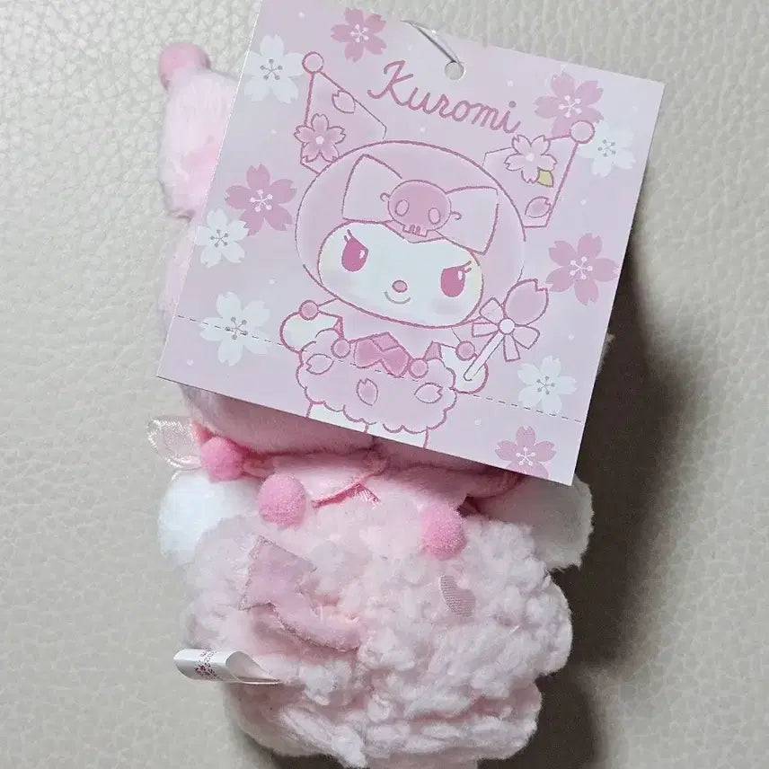 [BUNJANG] Sanrio Kuromi Cherry Blossom Mascot Plush / 2022 벚꽃 사쿠라 쿠로미 마스코트 인형