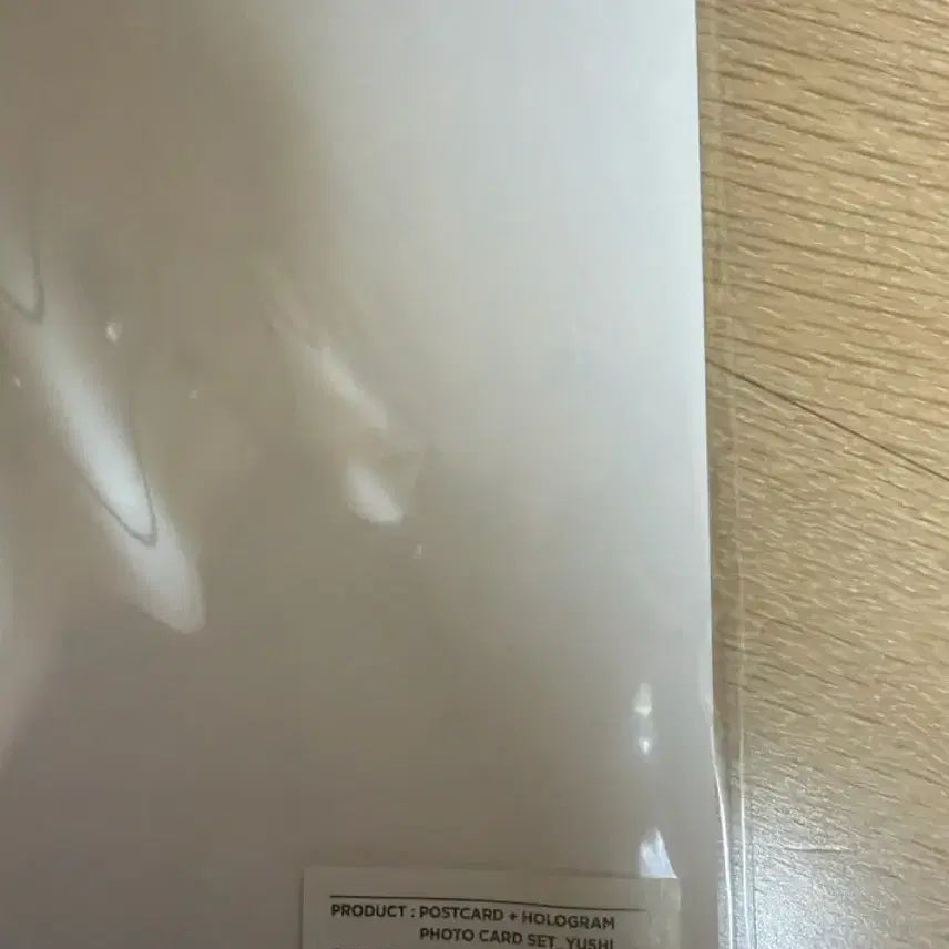 [BUNJANG] Yushi Poster Card Hologram Photocard Set / 유우시 포스터카드 홀로그램포카세트